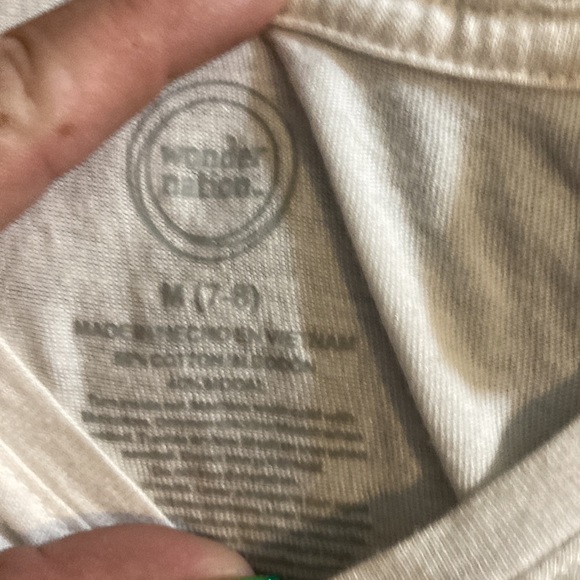 Wonder nation, girl, shirt, size medium 7/8 white with colorful unicorn - Picture 2 of 3